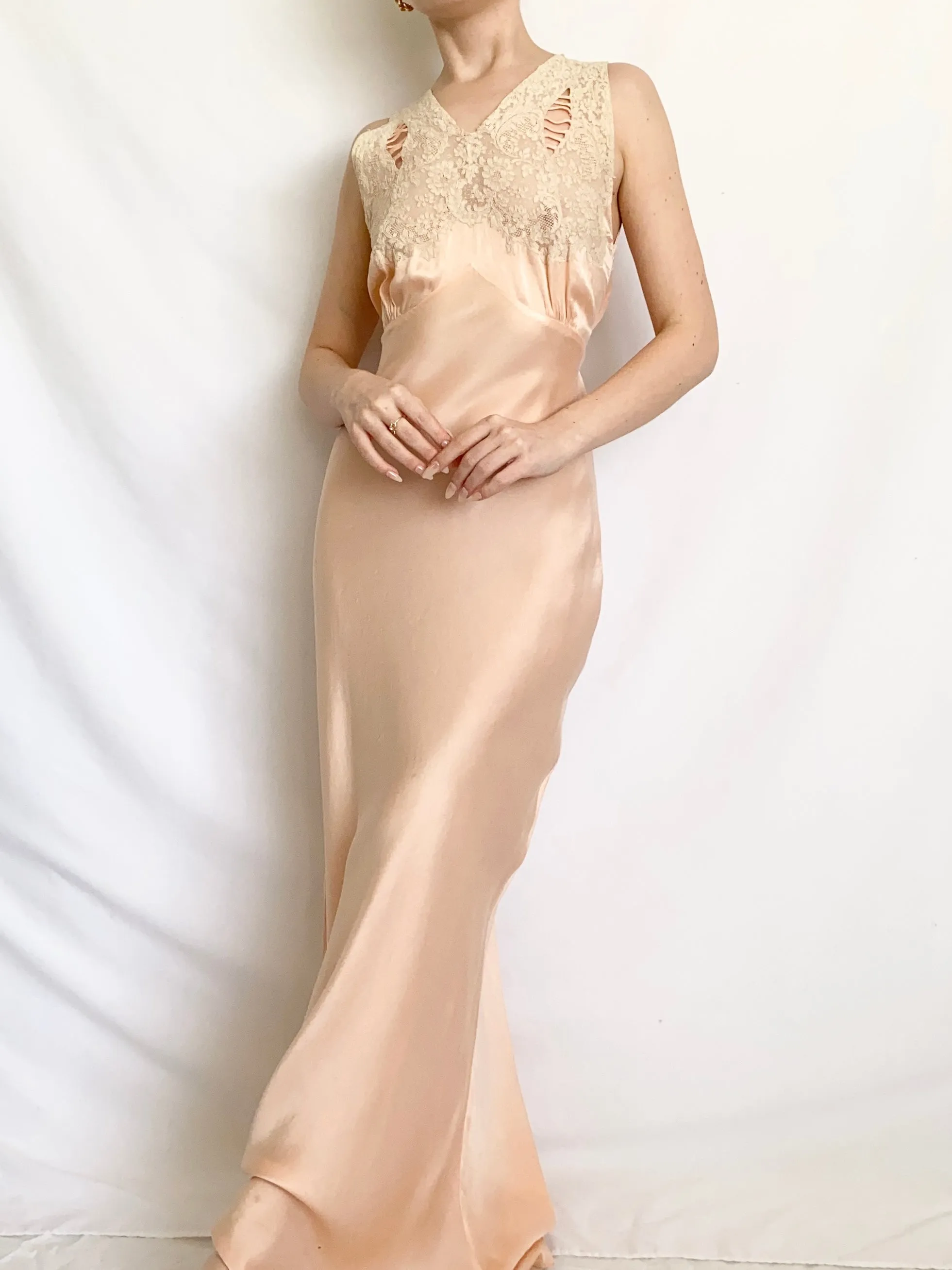 Antique 1930s Pure Silk Pink Bias Gown (XS)