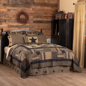 Black Check Star Luxury King Quilt 120Wx105L