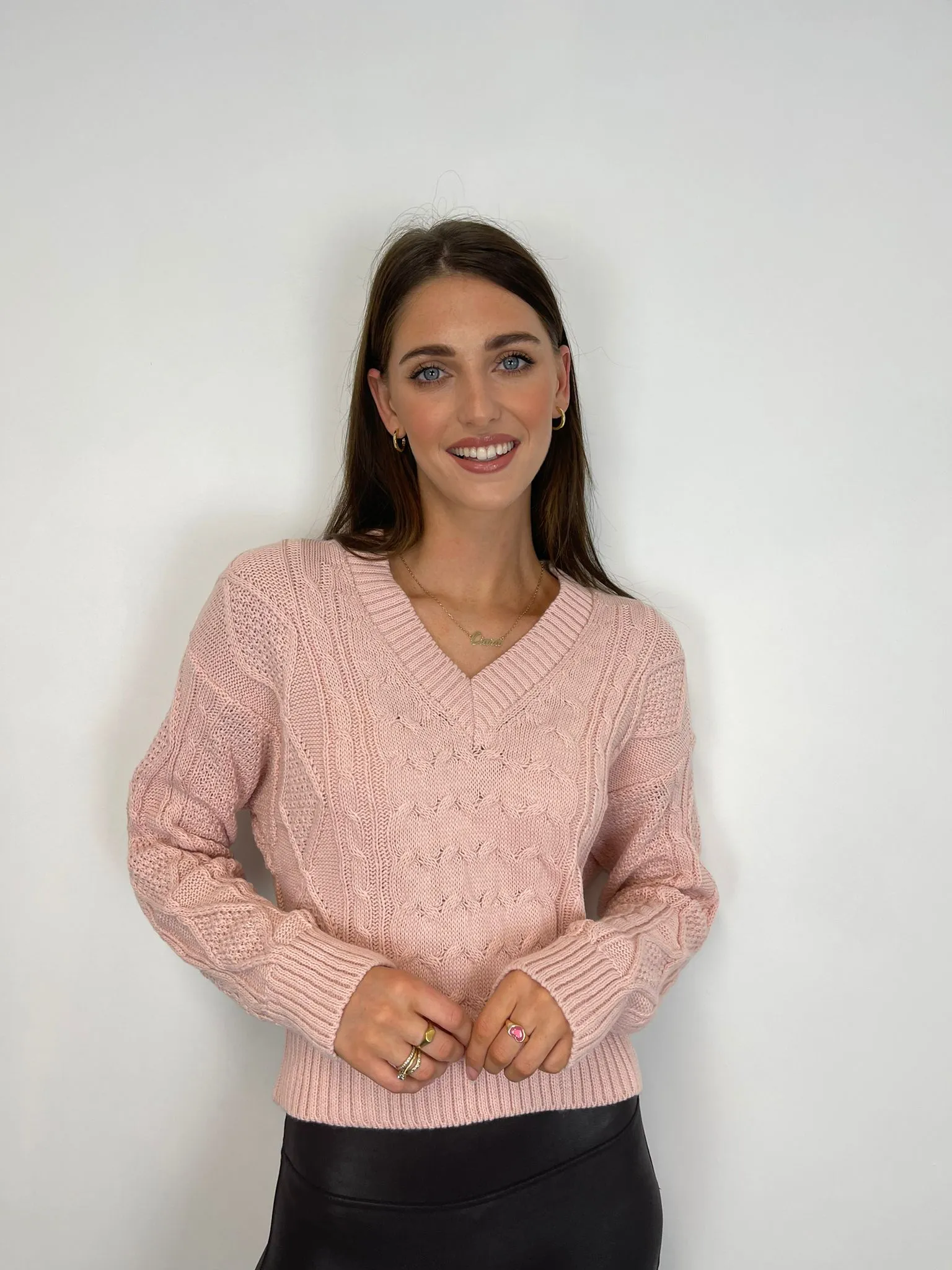 Carmen V-Neck Jumper (Pink)