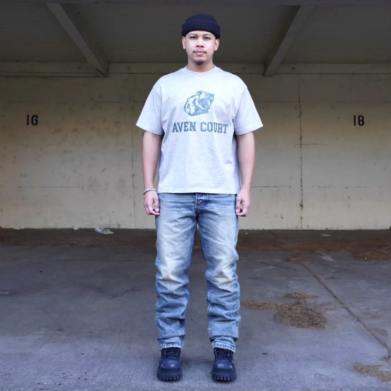 Classic Washed Straight Jean - BLUE