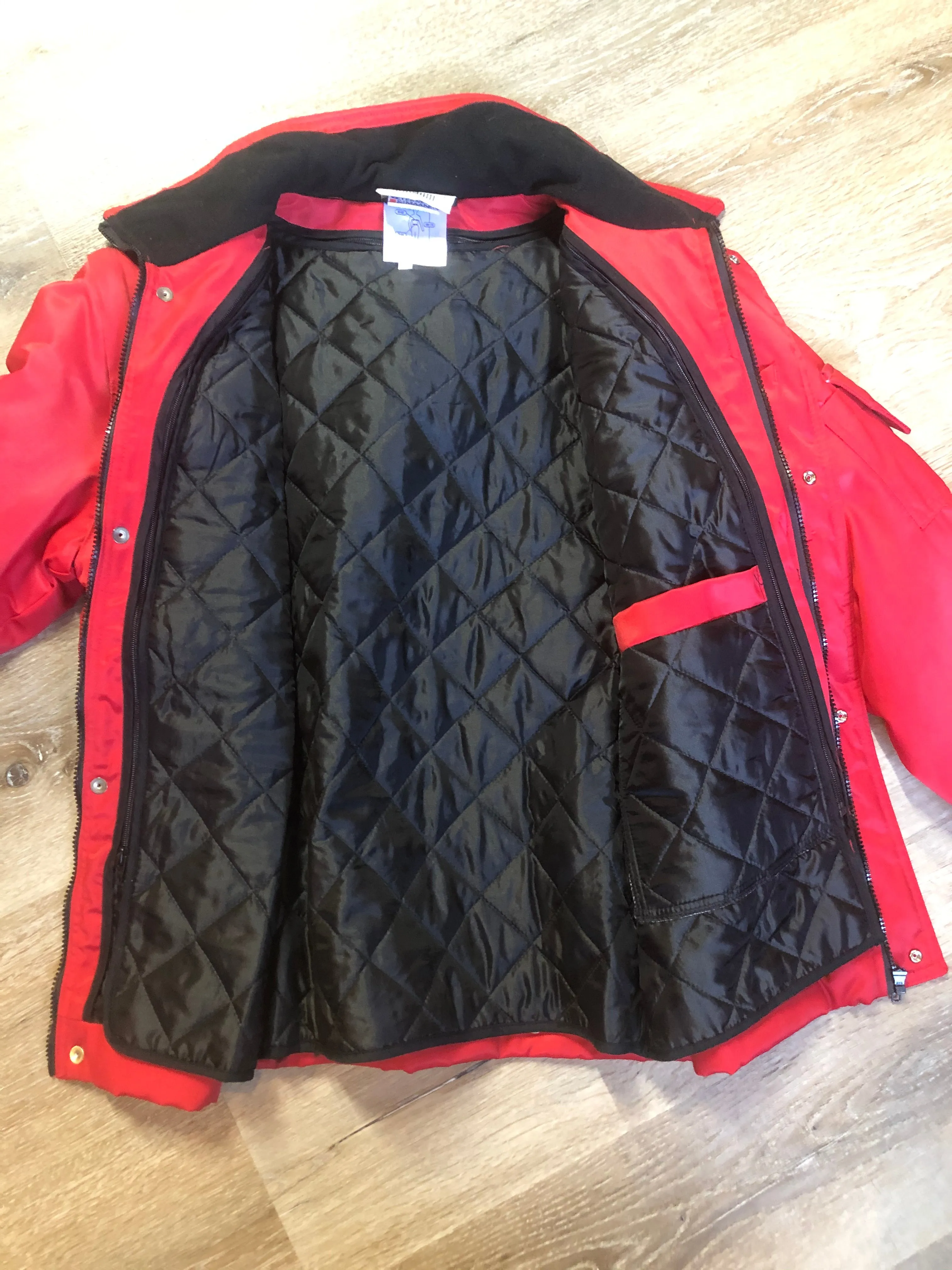 Deklussenier Red Jacket