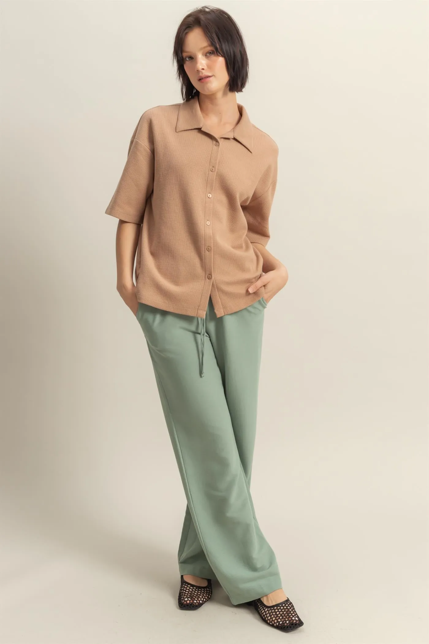 DZ25A895-High-Waist Wide Leg Woven Pants