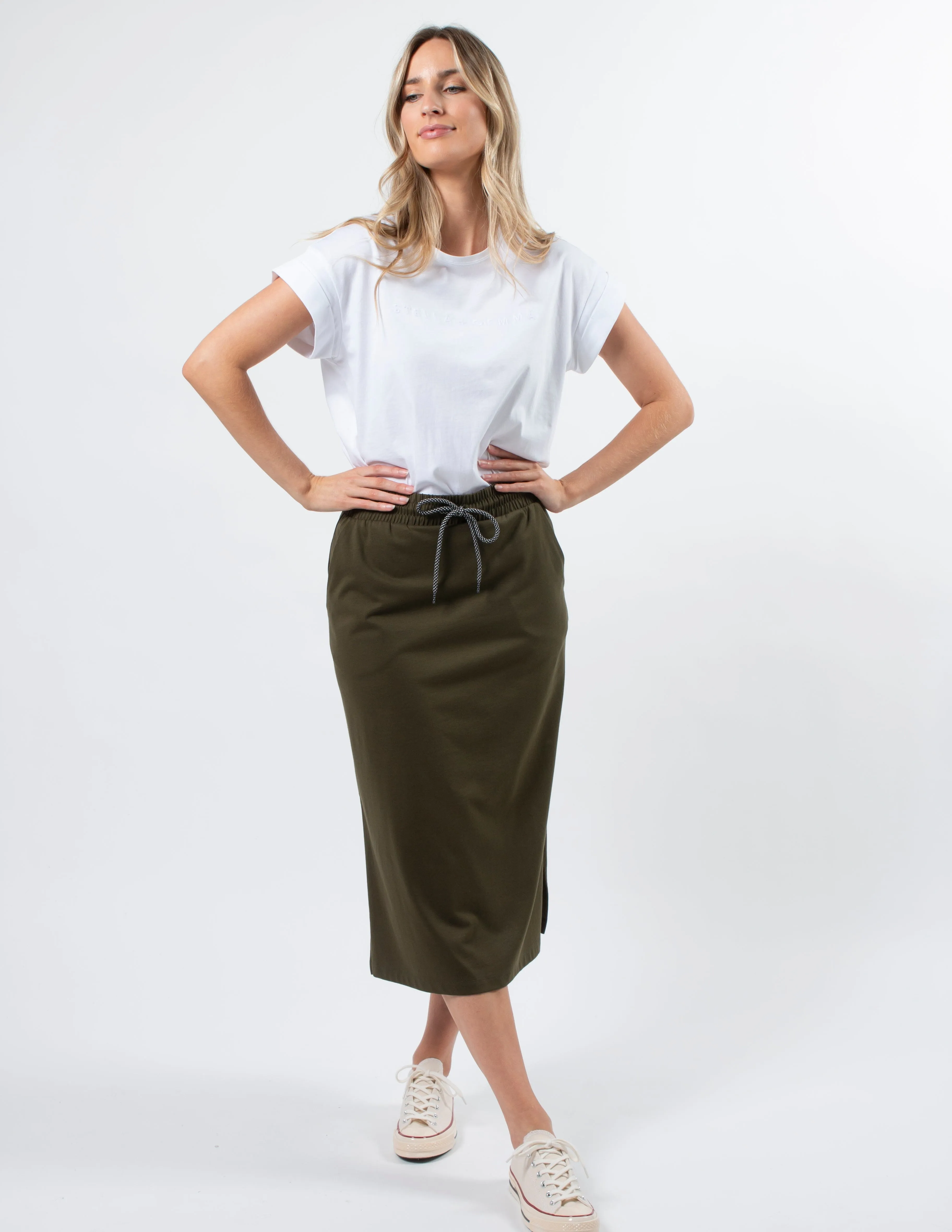 Essentials Skirt Khaki