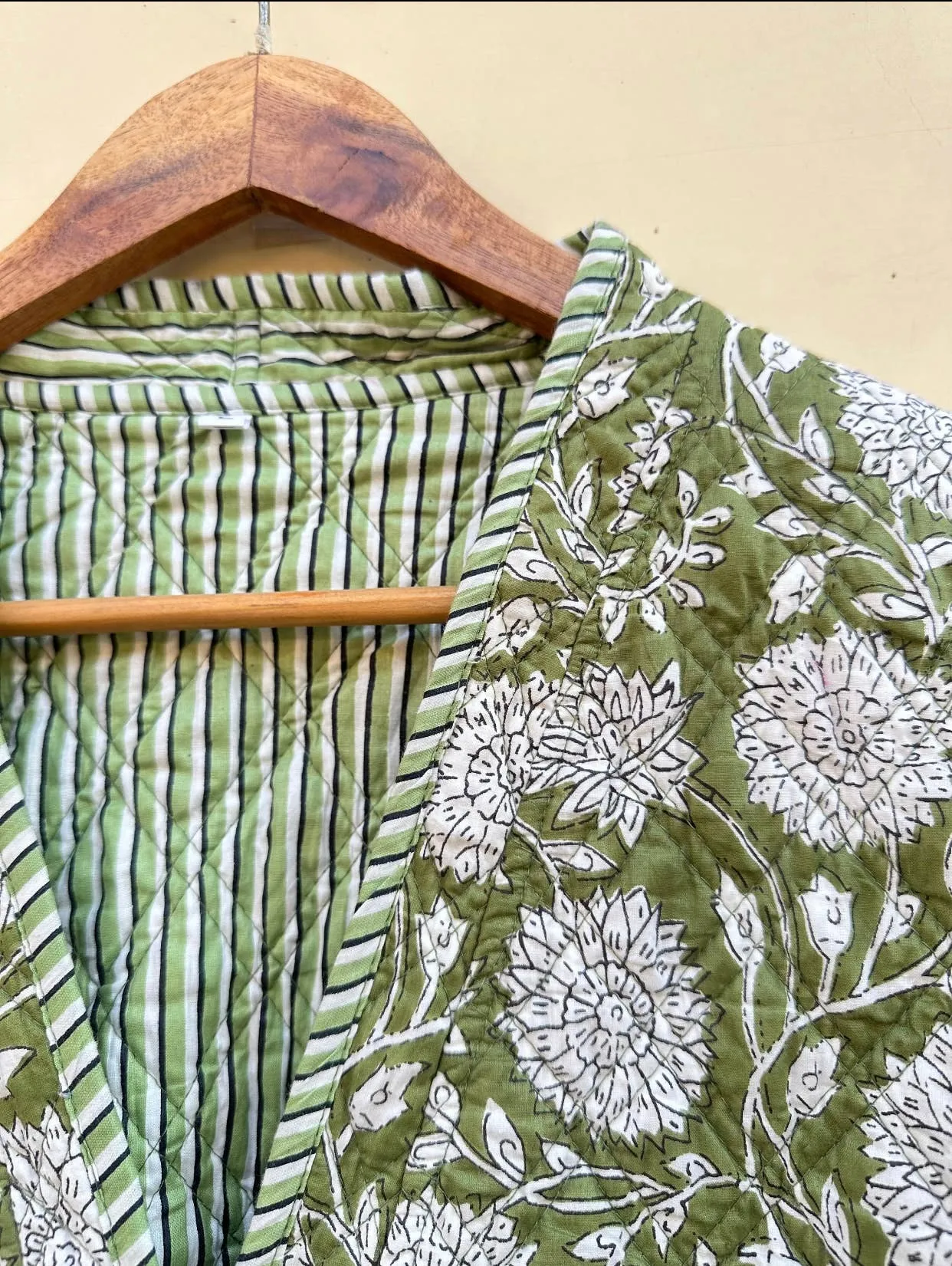 Green Floral Quilted Jacket-reversible
