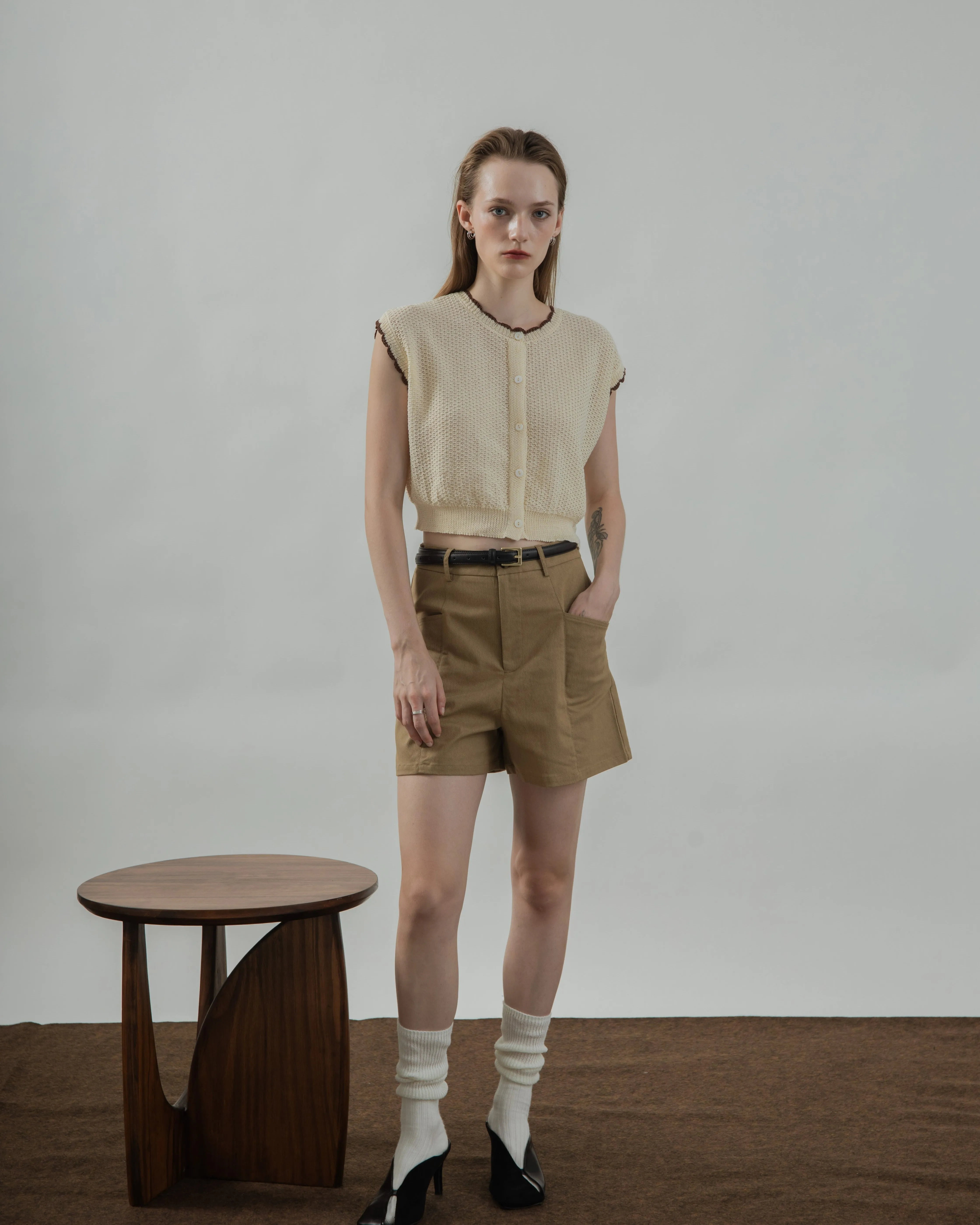 High Waist Side Pocket Shorts (Khaki)