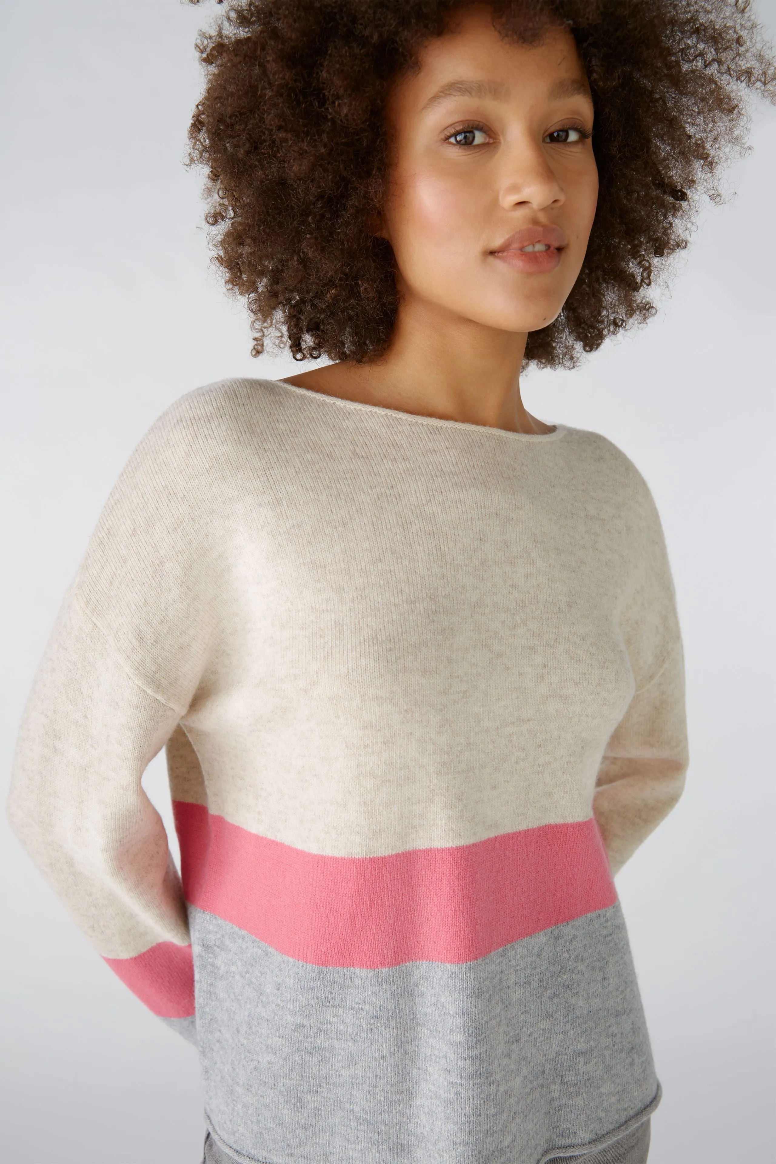 Jumper in Grey Camel