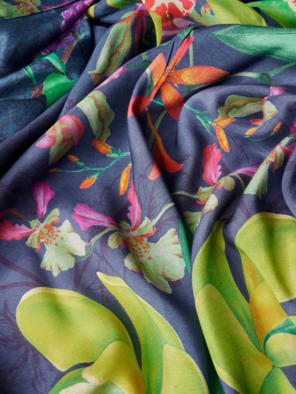 Kimono Gown - Exotic Evening in Ink