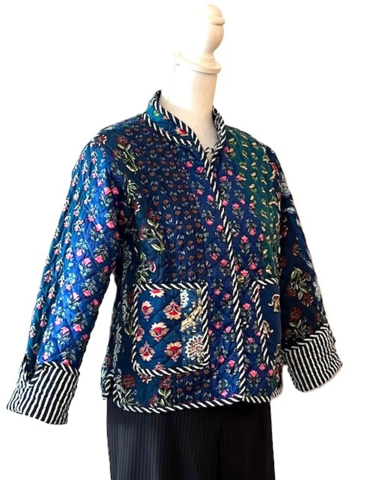 Luxe Reversible Cotton Quilted  Womens Jacket With Stripe Piping. NEW Print  (Navy)