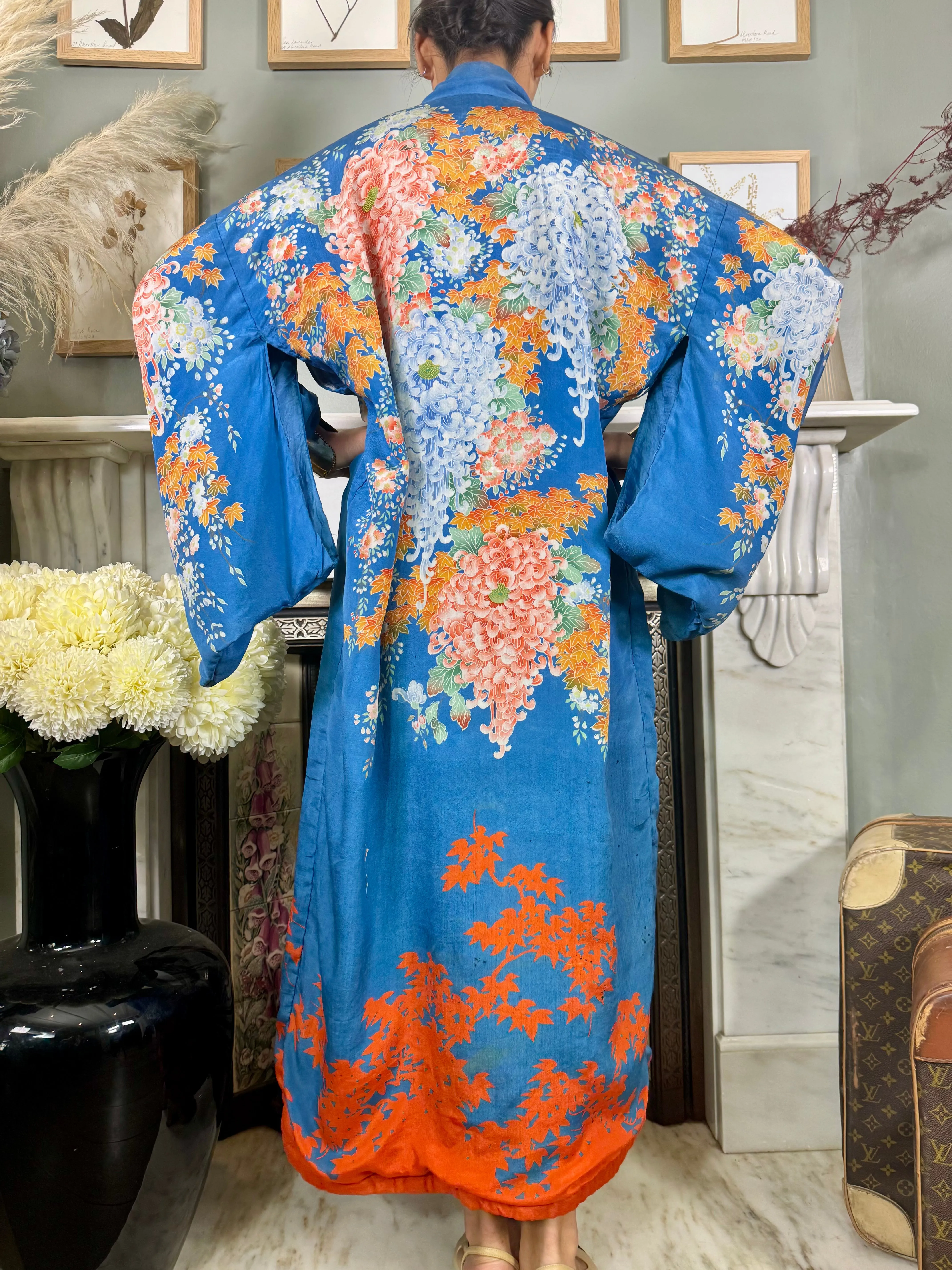 Madeleine, 40s silk floral Japanese kimono