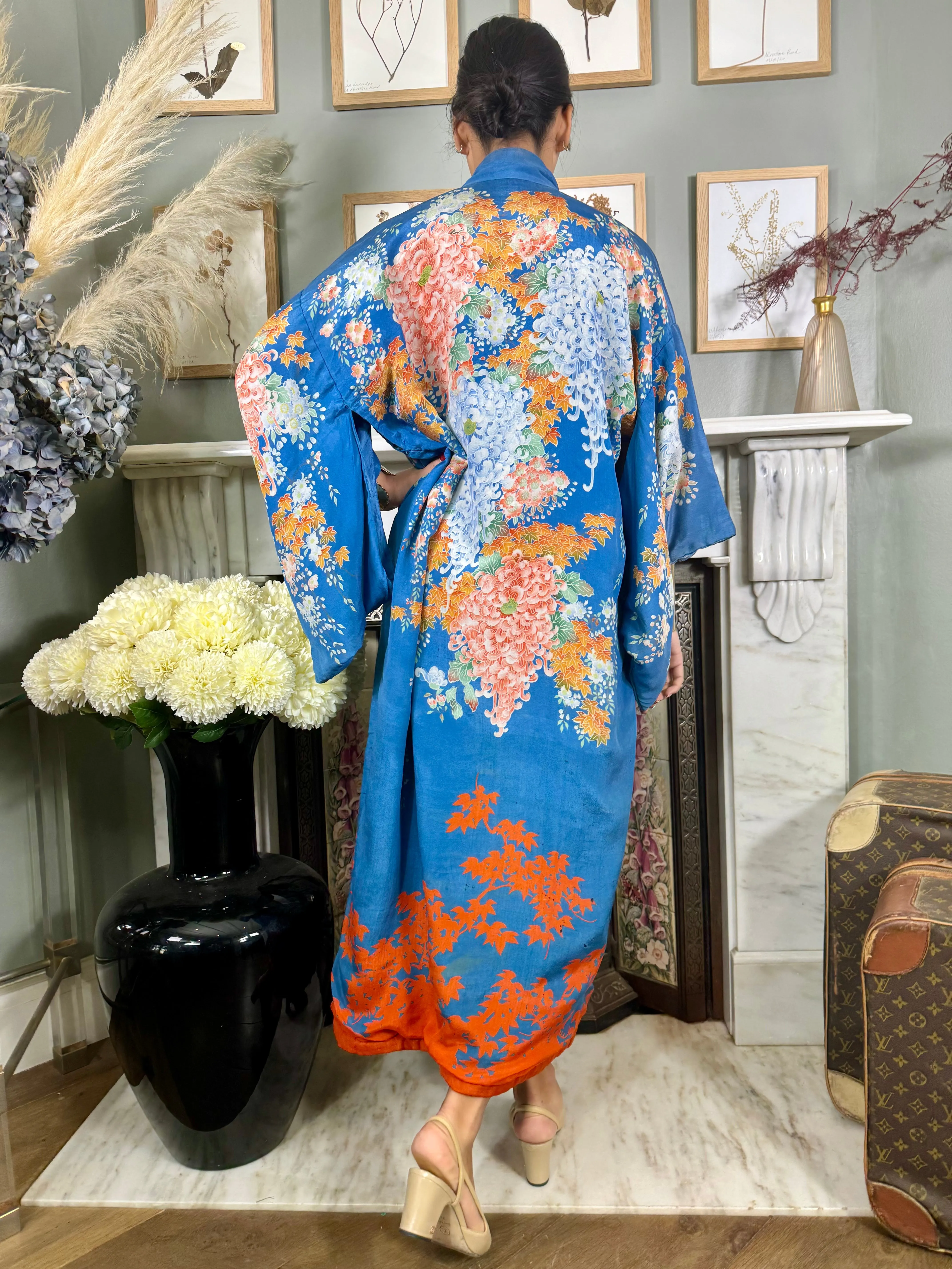 Madeleine, 40s silk floral Japanese kimono