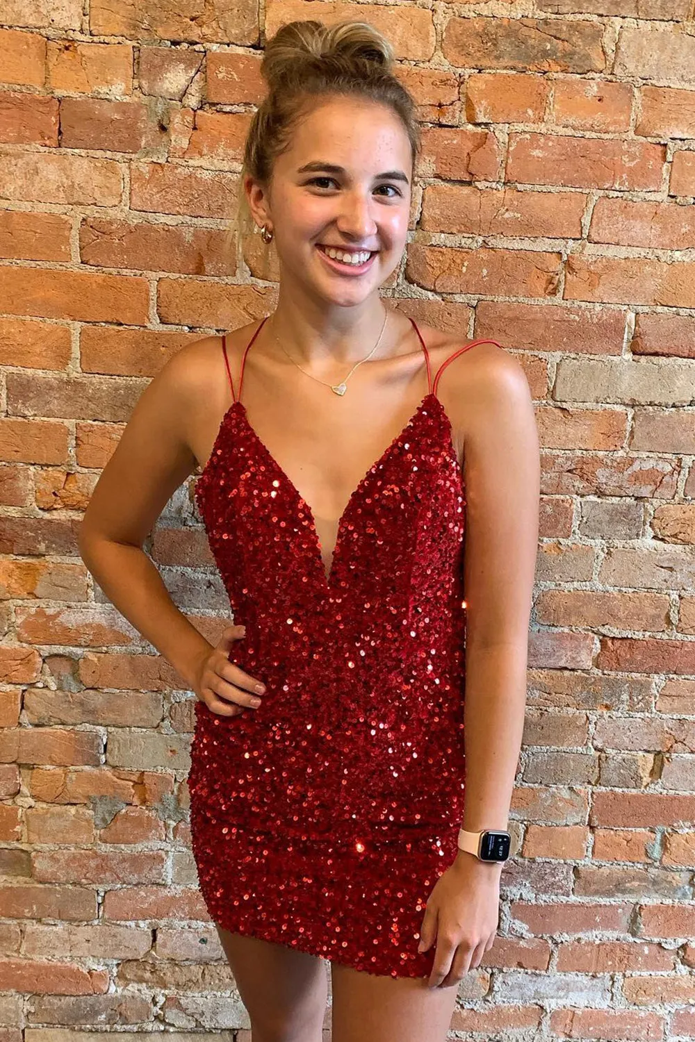 Olga |Bodycon Sequins Short Homecoming Dress
