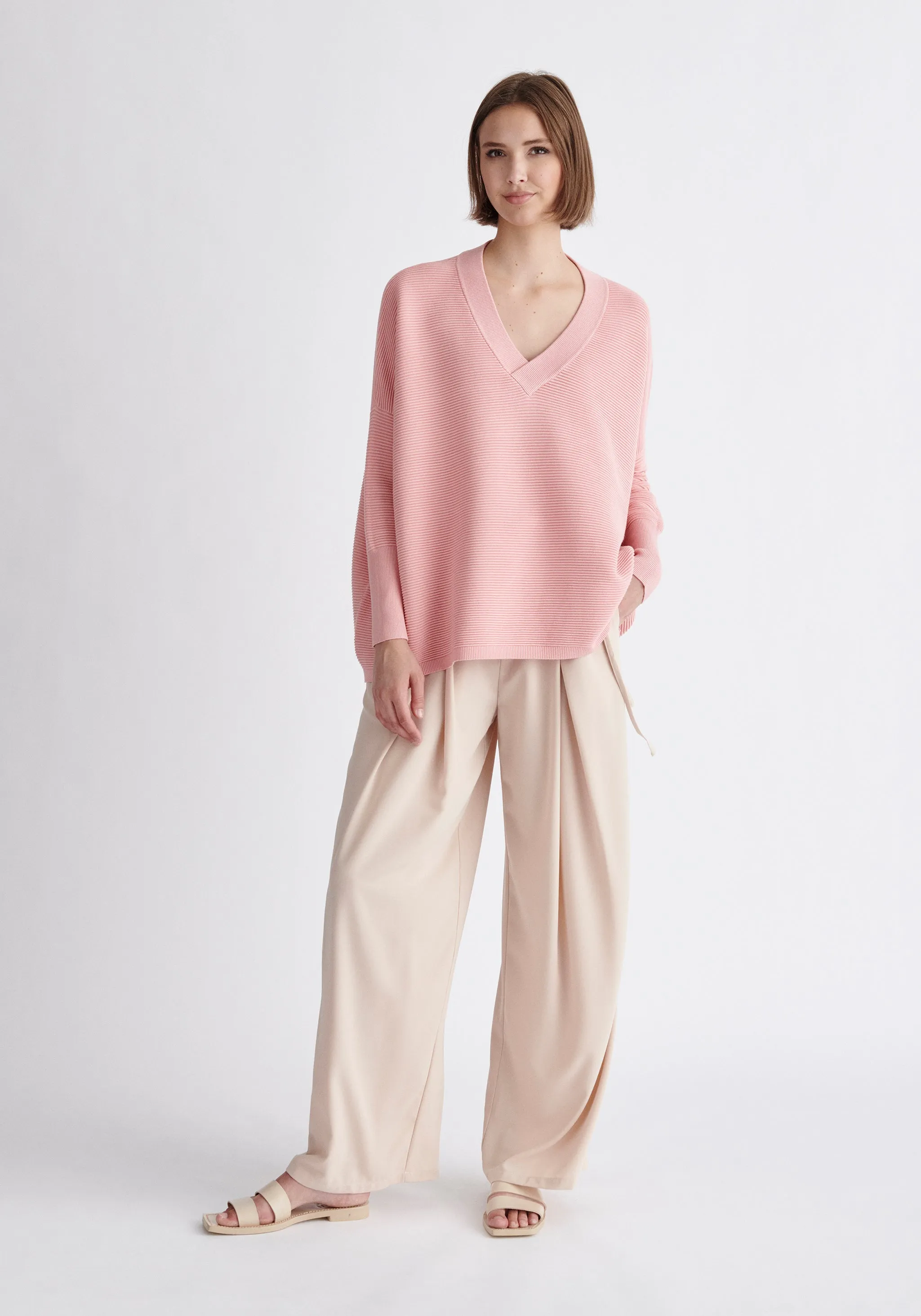 Paisie V-Neck Ribbed Jumper