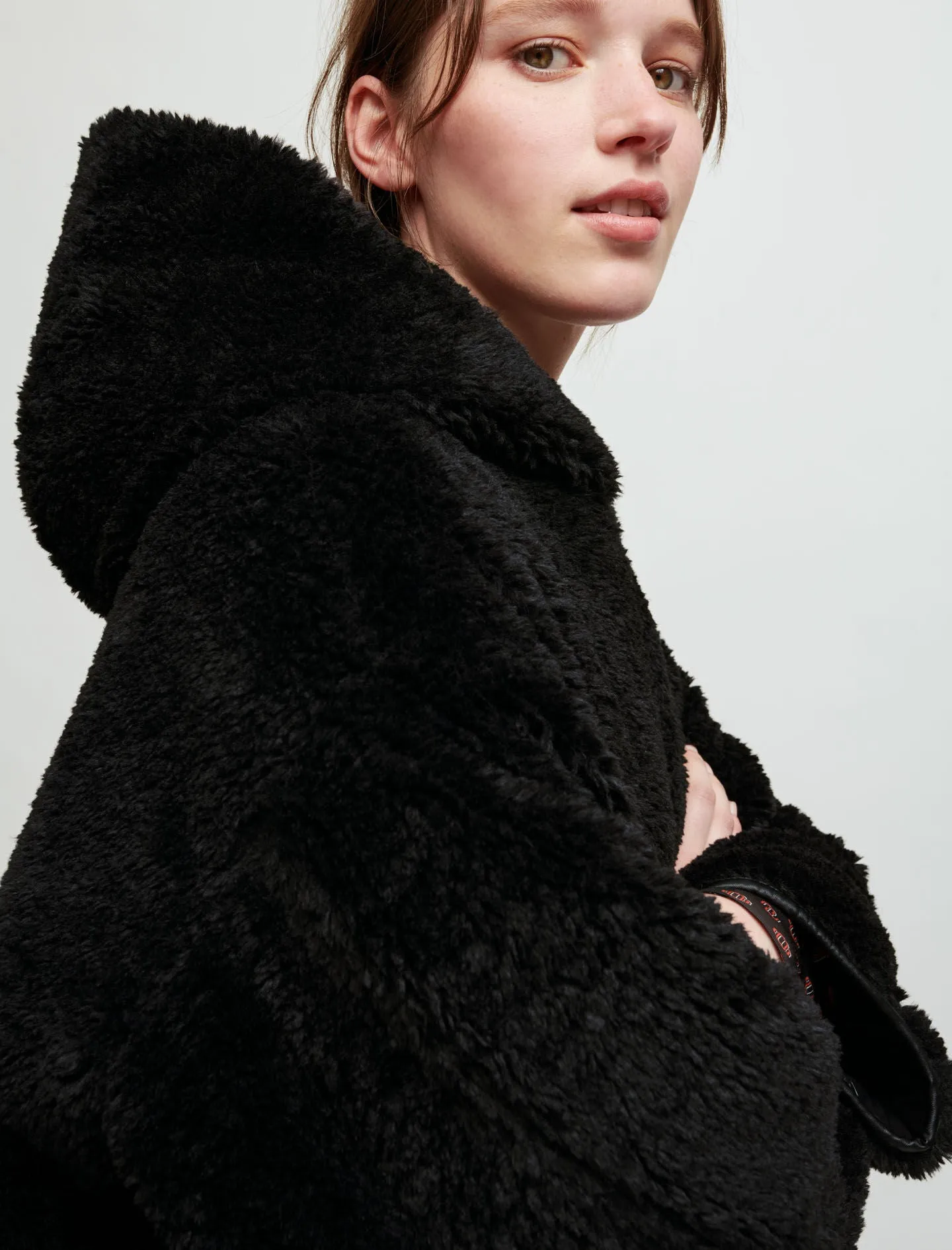 REVERSIBLE FUR-EFFECT DOWN JACKET