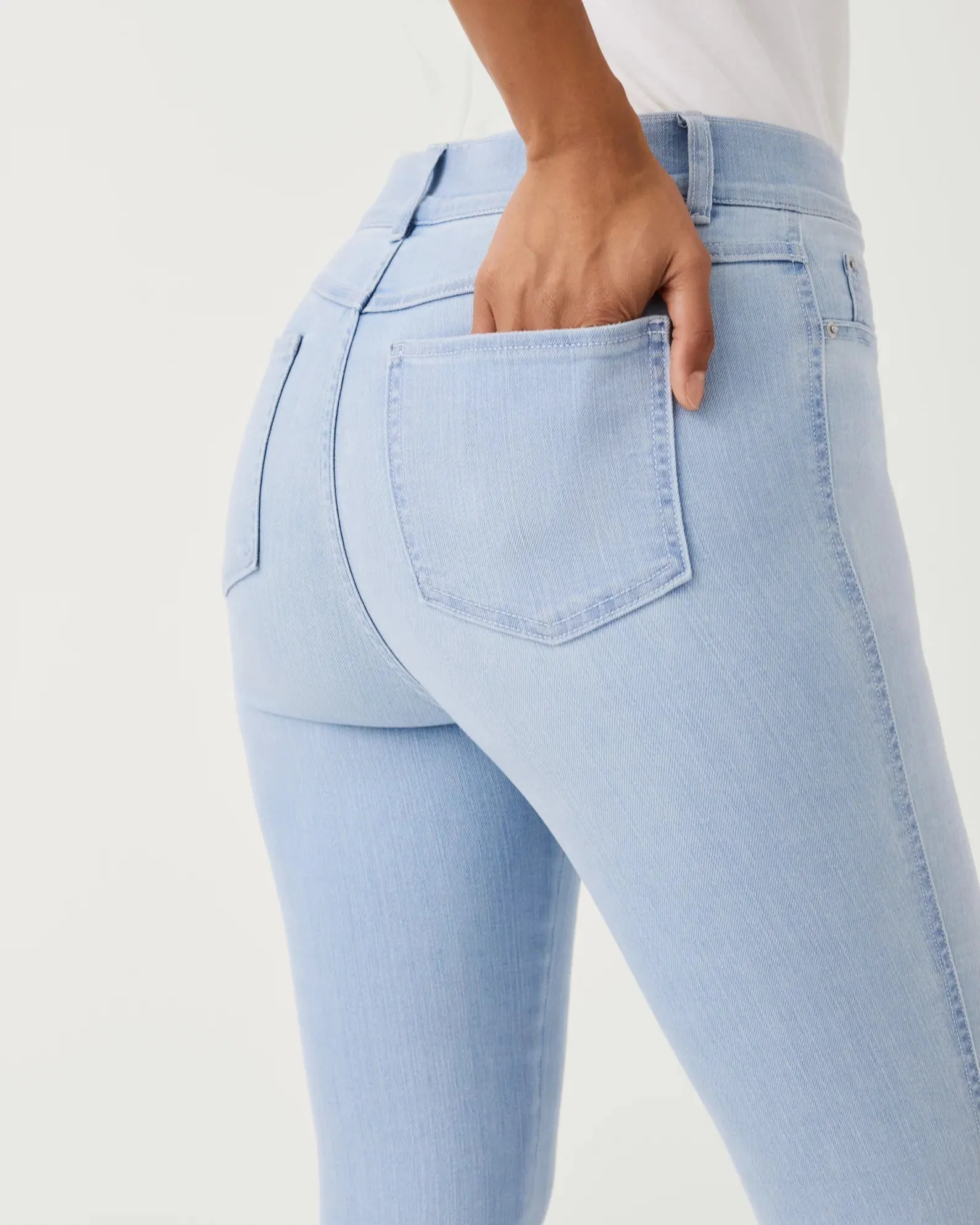 Spanx Flare Jeans Light Wash