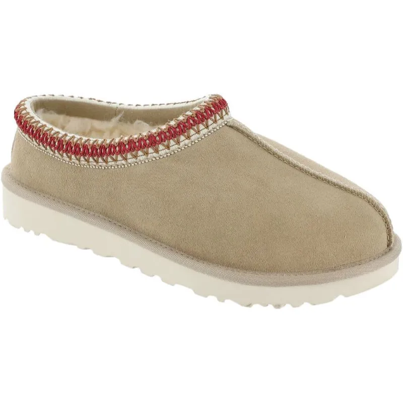 Tasman Slip On Slippers With Cozy Lining