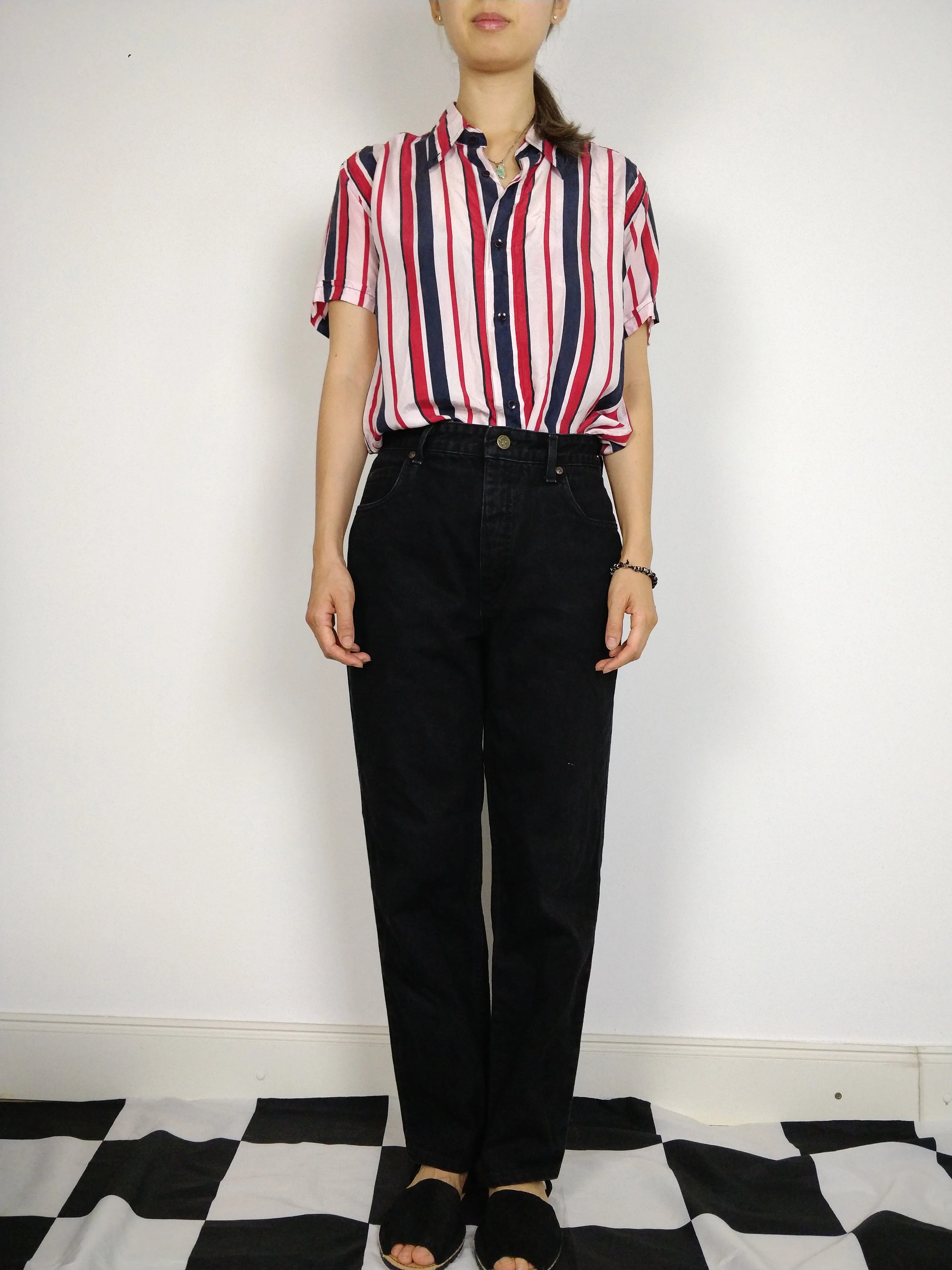 The Black Lee Jeans | Vintage Lee Jeans Oklahoma black denim high waist mom jeans S M 32-33