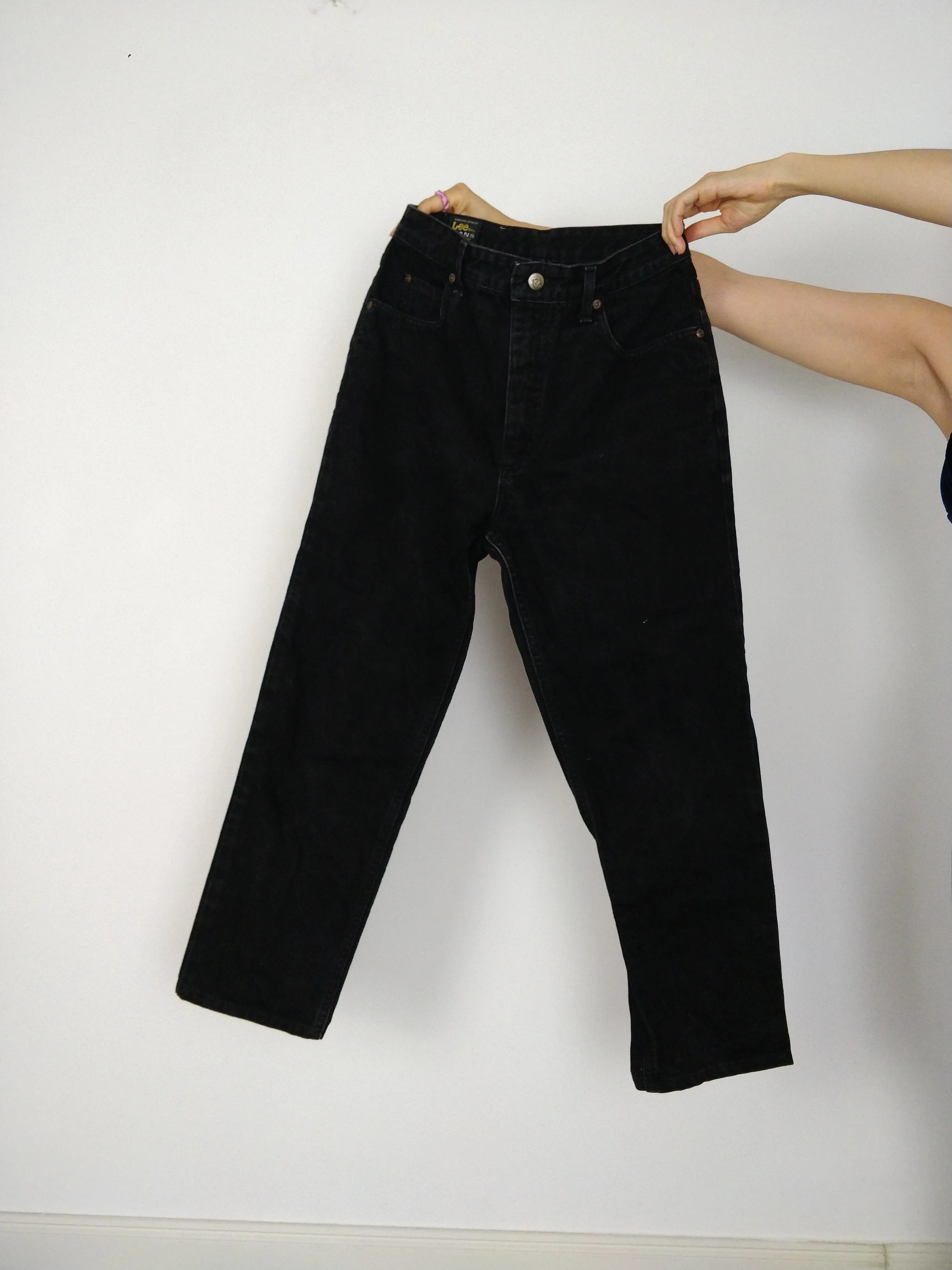 The Black Lee Jeans | Vintage Lee Jeans Oklahoma black denim high waist mom jeans S M 32-33