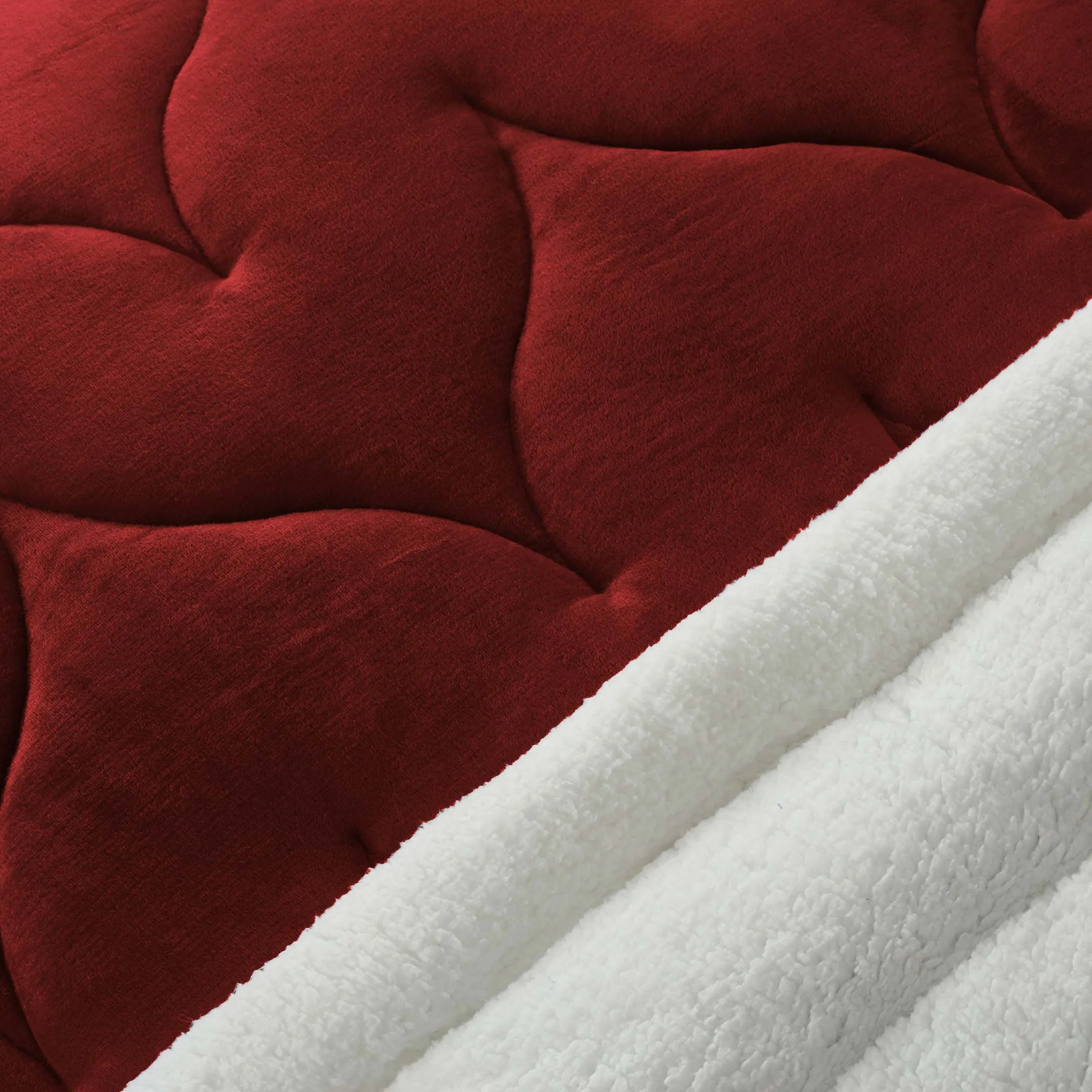Warm Aura Quilted Comforter