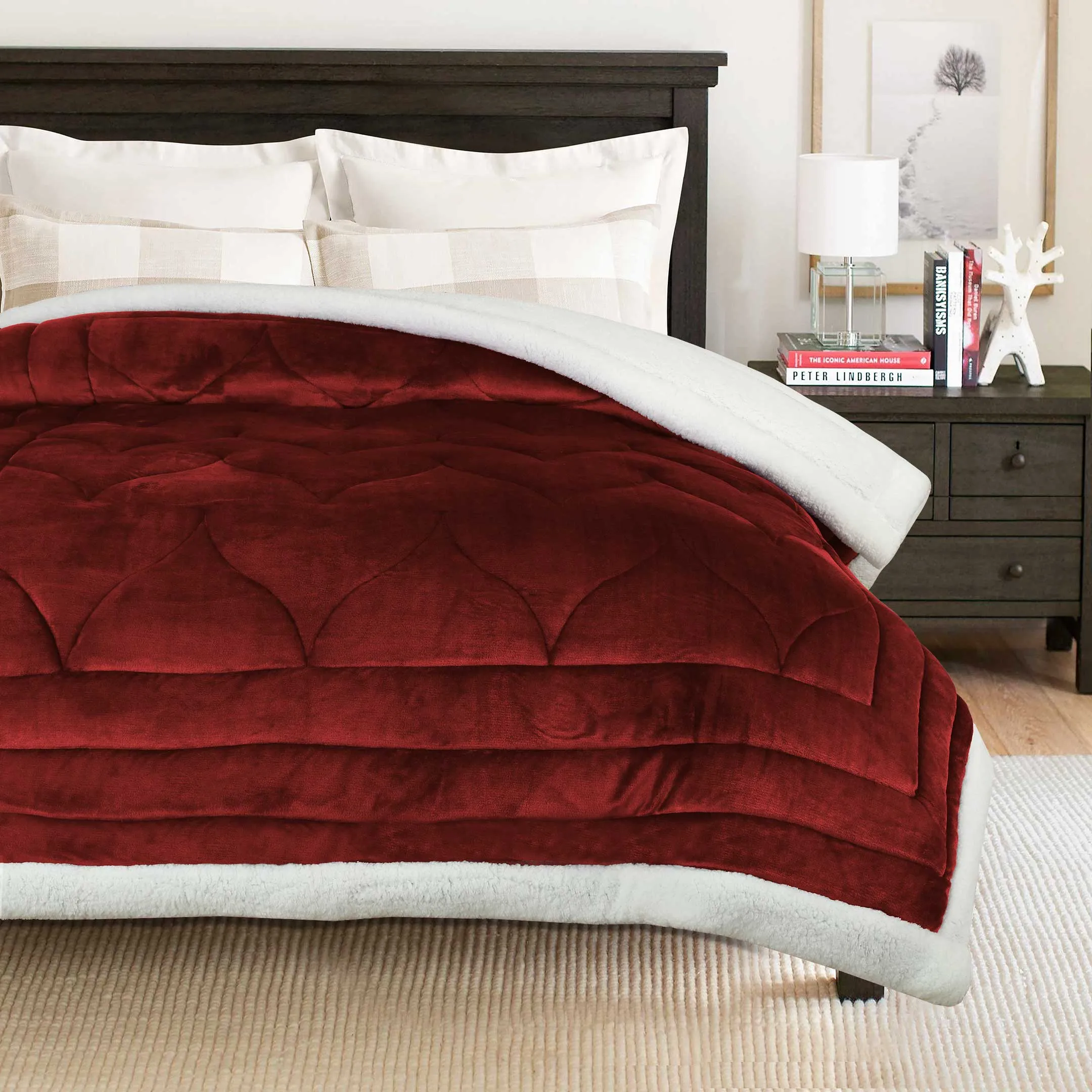 Warm Aura Quilted Comforter